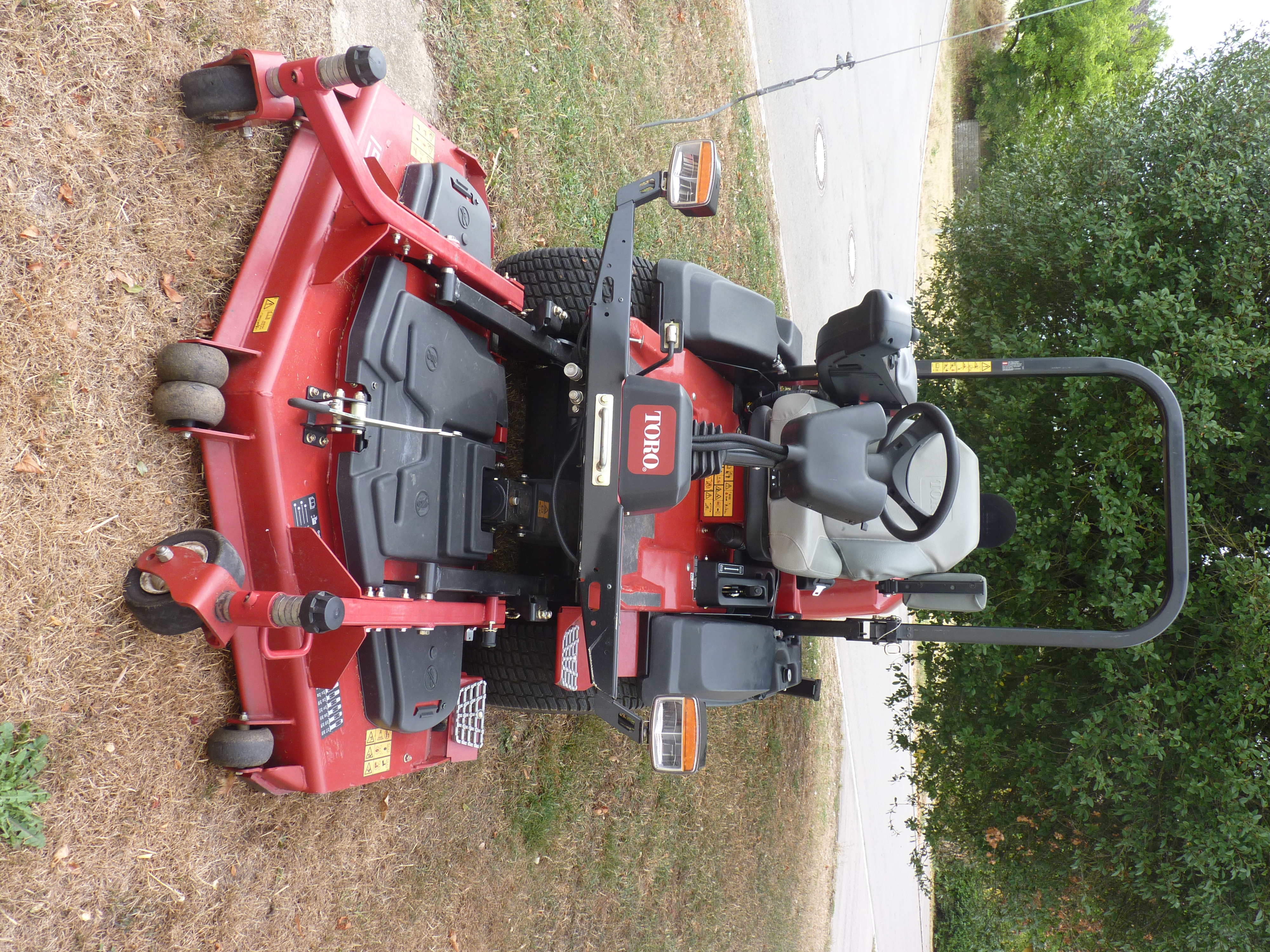 toro-groundmaster-3200-profi-sichelmaeher 2
