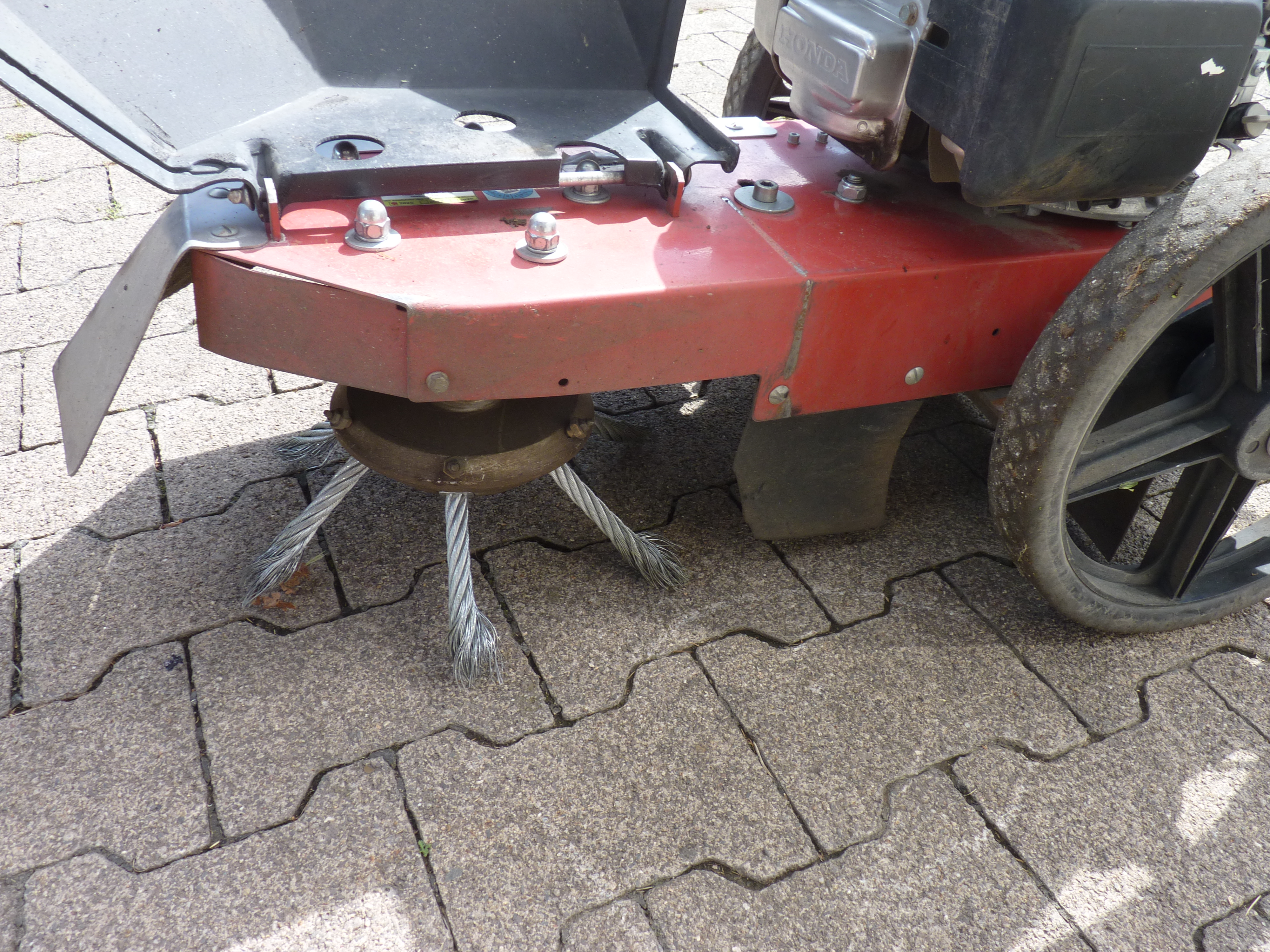 greenbase-wildkrautbuerste-tb-50-honda 11